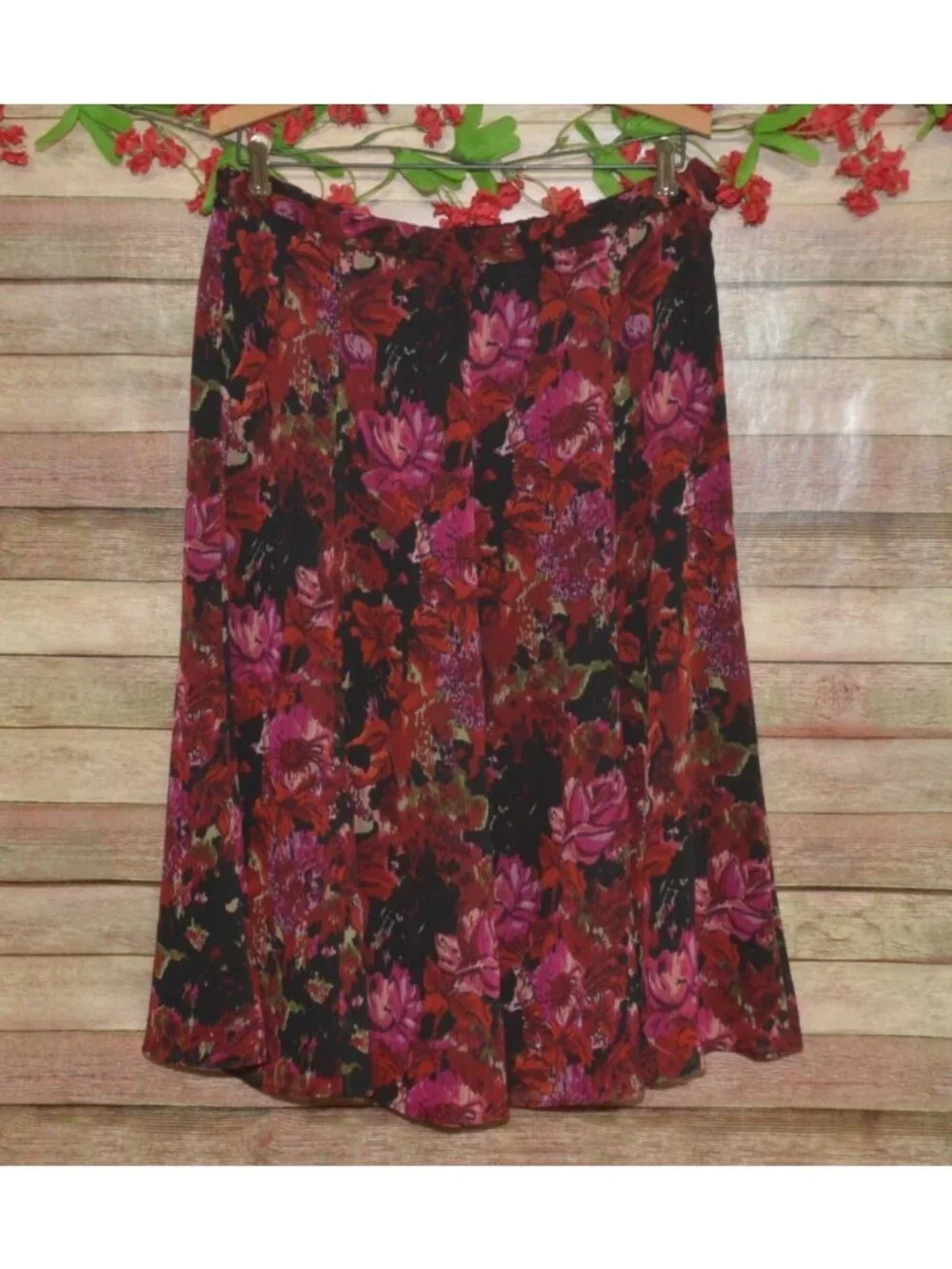 Coldwater Creek Skirt PM 10-12 Red Floral Midi A Line Lined Fall Boho Romantic